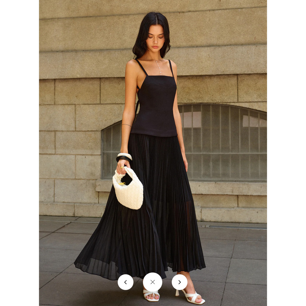 NWT Commense Spaghetti-Strap Backless Pleated Maxi Dress Sz M - Picture 2 of 9